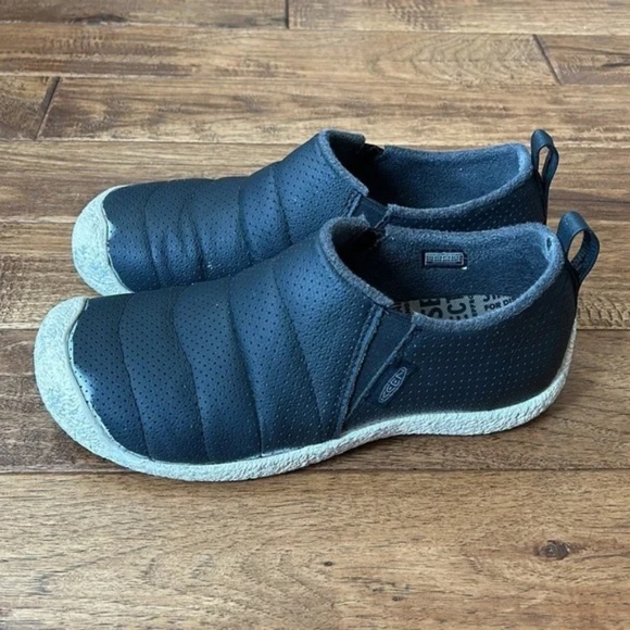 Keen Howser Harvest Casual Slip On Shoes Black Perforated Men's Size 8.5 - Picture 6 of 11